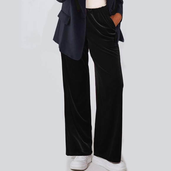 Blank NYC XL & XXL Velvet Pleated Wide-Leg Trousers Navy & Black - Picture 6 of 7
